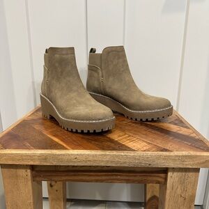 DV by Dolce Vita Brown Ankle Booties